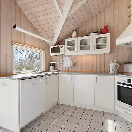 Three-bedroom In Sydals