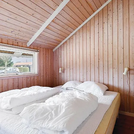 Three-bedroom In Sydals Prázdninový dům Skovbyballe