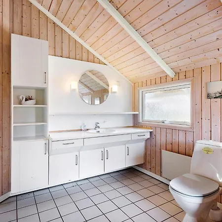 Three-bedroom In Sydals Prázdninový dům Skovbyballe